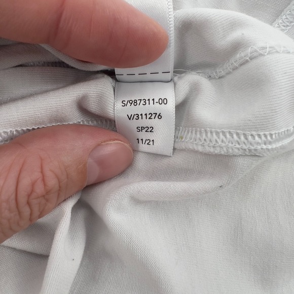 Athleta Women M Inspire Tank Top White V-Neck Oversized Flowy Relaxed Yoga Gym‎ - Picture 9 of 9